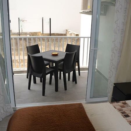 Pilgrim'S Rest Apartments Gzira Εξωτερικό φωτογραφία
